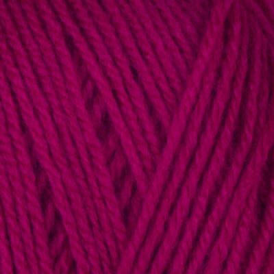 Cerise Robin DK 97 Wool image