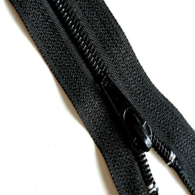 10-25cm-black-open-ended-zip